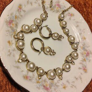 Vtg Napier Faux Pearl Gold Tone Rhinestone Link Necklace Choker Earrings Set